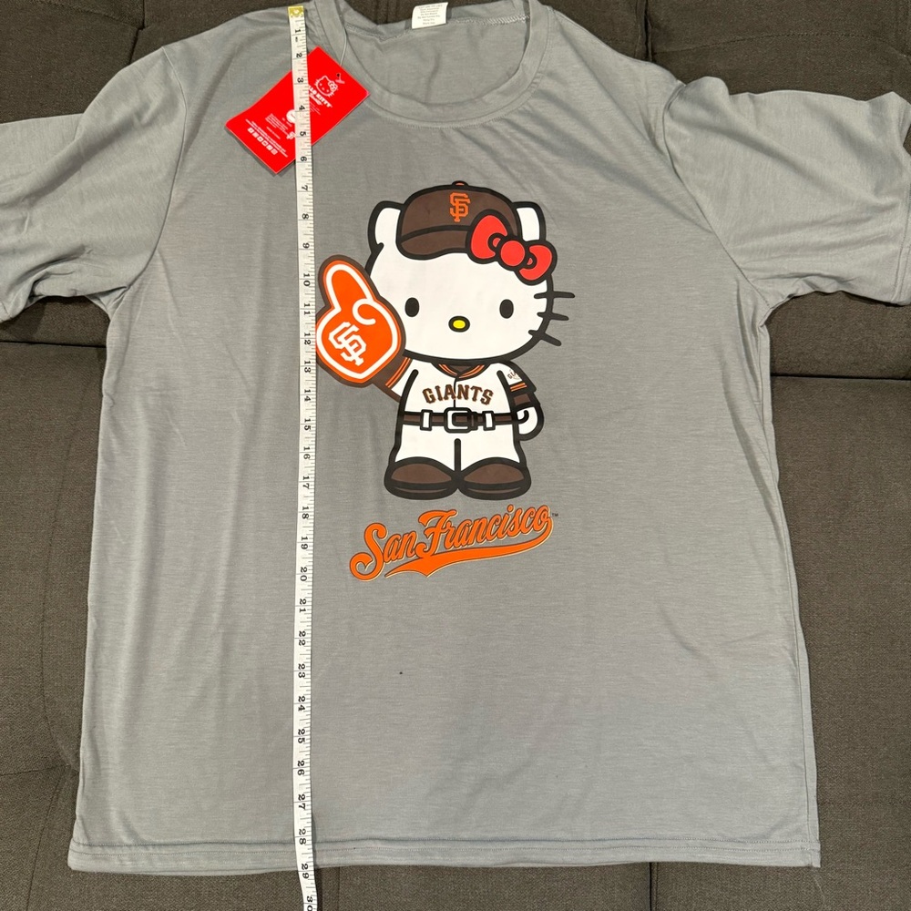 Hello Kitty SF Giants XL Shirt Baseball NWT - Picture 2 of 4